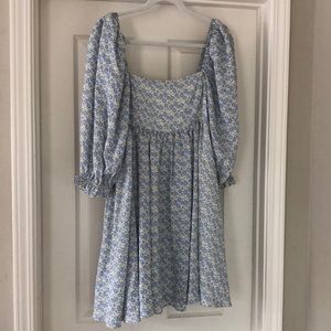 Storia puff sleeve floral dress size large
